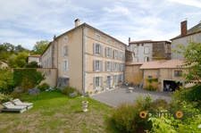 🏡 Maison de caractère du XIXᵉ siècle au cœur de Confolens