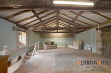🏡 Charmante maison en pierre avec dépendance à rénover – Cœur de Saint-Laurent-de-Céris (Charente) 🌿✨