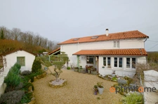 ✨Charmante maison de village au style élégant à Nieuil, Charente✨
