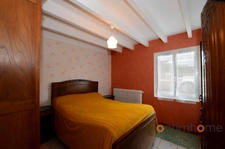 Belle maison de plain-pied avec annexe, étang et bois !