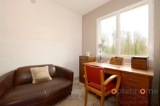 Propriété de 4 chambres au bord de la rivière à vendre