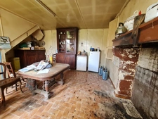 🏡 Projet de rénovation avec énormément de potentiel au cœur du charmant village de Nieuil, Charente 🌳