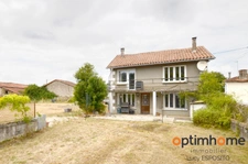 🏡 Maison Unique à Vendre dans un Hameau Tranquille – Ambernac, Charente 🌳
