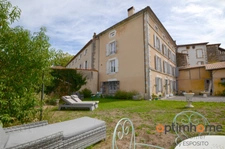 🏡 Maison de caractère du XIXᵉ siècle au cœur de Confolens