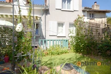 🏡 Charmante maison de village exposée plein sud avec magnifique jardin de cour – Chabanais (16) 🌳☀️