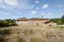 🏡 Charmante fermette sur 1.2 hectare – Idéale pour chevaux, animaux ou projet de petite exploitation ! 🐴🌿