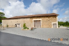 🏡 Charmante Ferme à Vendre 4 chambres 9,164 m² terrain – Cherves-Châtelars, Charente 