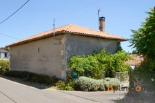 🏡 Ensemble immobilier avec énorme potentiel – Nieuil (Charente) 🌿