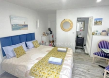 Saint-Pierre d'Oléron. Côte ouest, à 2 pas de la plage: maison 4 chambres sur jardin arboré 1300m² 