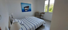 Saint-Pierre d'Oléron. A 500m de l'océan: maison récente avec piscine, 4 chambres, bureau et garage