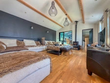 Villa de plain-pied — 174 m² — 4 Chambres - Piscine chauffée - Le Château-d'Oléron