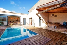 Propriété d'exception au cœur de Dolus-d'Oléron à vendre 9 pièces DOLUS D'OLERON (17)