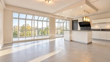 Appartement à vendre 6 pièces Hyper centre- Dernier étage – Terrasse panoramique LA ROCHELLE (17)