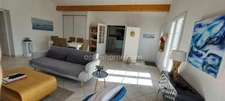 Saint-Pierre d'Oléron. A 500m de l'océan: maison récente avec piscine, 4 chambres, bureau et garage