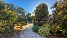 Propriété familiale 5 pièces au cœur d'un véritable parc de 2 158 m² - LA ROCHELLE (17)