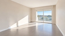 Appartement à vendre 6 pièces Hyper centre- Dernier étage – Terrasse panoramique LA ROCHELLE (17)