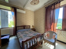 Appartement à vendre 4 pièces, terrasse,GAGNIERES (30)