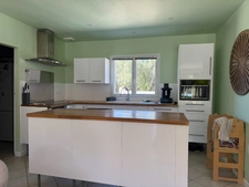 Maison de plain-pied avec piscine à vendre 6 pièces 5 chambres-QUISSAC (30) 1100m2 de terrain 