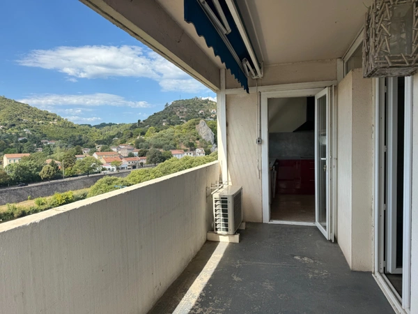 Appartement à vendre 4 pièces ALES (30)