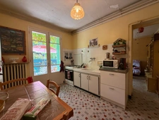 Maison à vendre 6 pièces, 590m² de terrain ALES (30)