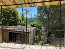 Appartement à vendre 4 pièces, terrasse,GAGNIERES (30)