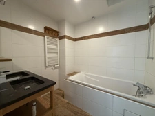 Maison à vendre 7 pièces ALES (30)
