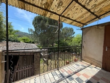 Appartement à vendre 4 pièces, terrasse,GAGNIERES (30)