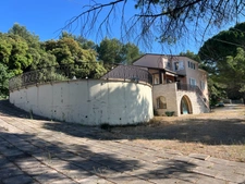 Maison à vendre 6 pièces  ()