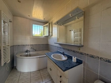 Maison à vendre 5 pièces 1350 m² de terrain PORTES (30)