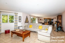 Maison de plain-pied 4 chambres - 184 m2