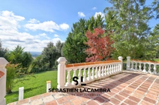 Maison Familiale à Senouillac : Charme, Espace et Vue Panoramique au Cœur du Vignoble Gaillacois