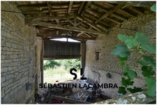 Découvrez ce Pigeonnier du XVIIIème Siècle Rénové avec un Hangar de 300 m² dans le Prestigieux Triangle d'Or !
