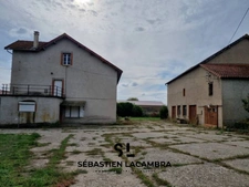 Charmante Propriété Agricole à Sainte-Gemme : Votre Havre de Paix avec Potentiel Chambres d'Hôtes !