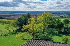 Maison Familiale à Senouillac : Charme, Espace et Vue Panoramique au Cœur du Vignoble Gaillacois