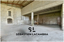 Découvrez ce Pigeonnier du XVIIIème Siècle Rénové avec un Hangar de 300 m² dans le Prestigieux Triangle d'Or !