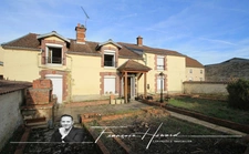 Dpt Aube (10), à vendre LONGCHAMP SUR AUJON maison T5 de 145m² habitables + Garage + Bucher - Terrain 673m²  
