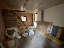A Vendre : Magnifique Entrepôt de 1410 m² avec un potentiel illimité !