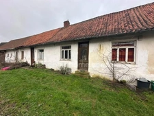 Maison à réhabiliter entièrement avec 4490 m² de terrain - projet de reconstruction