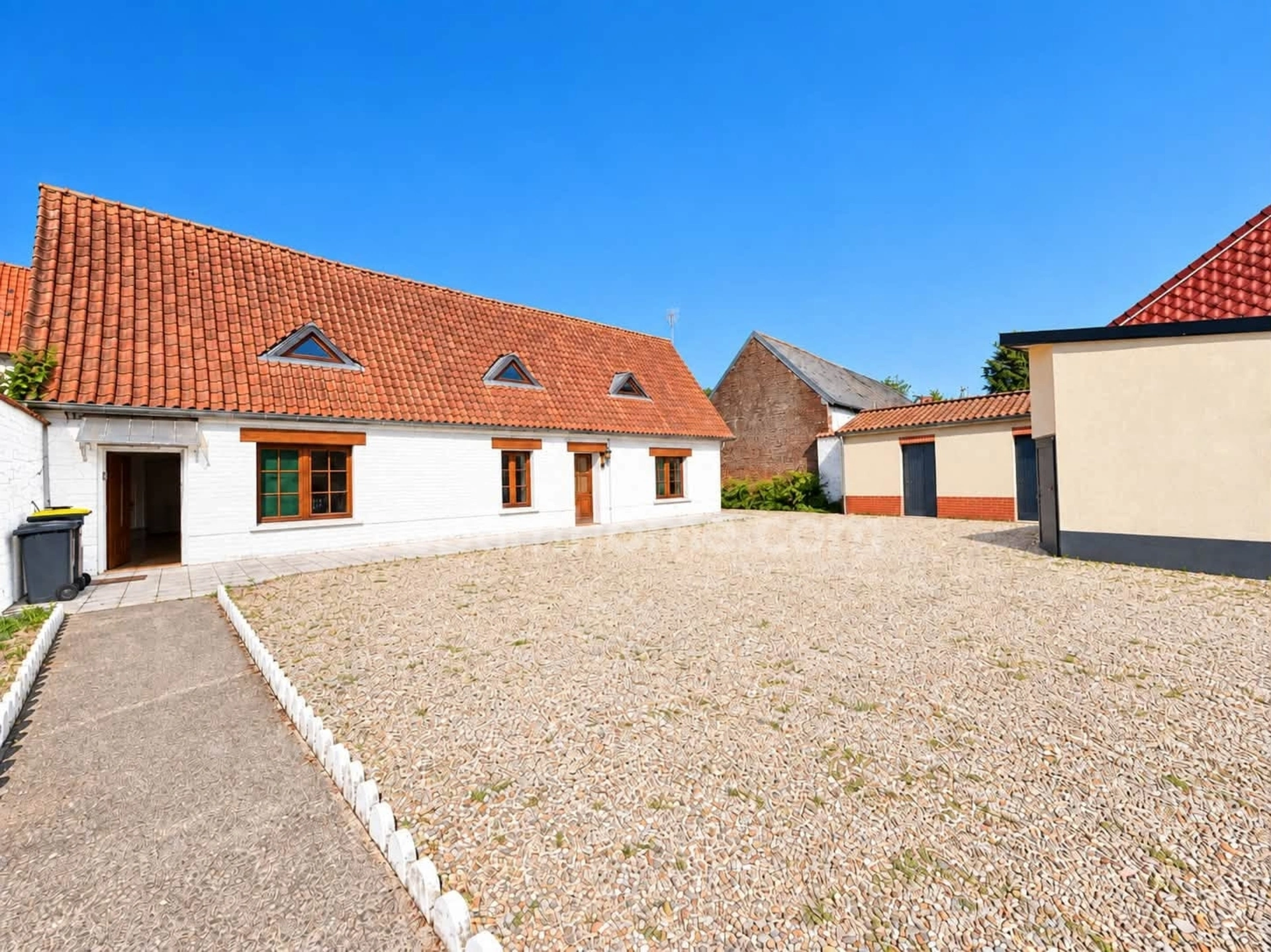 Maison 5 pièces 132 m² · à Tilloy les Hermaville · 132 m² · 140 500 €