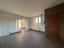 À Vendre à FRUGES : Charmante Maison de 110 m² - 5 Pièces avec Terrain de 680 m²