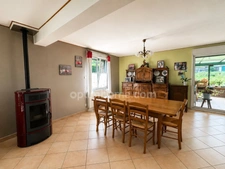 Magnifique maison familiale de 143 m² sur 3797 m² de terrain avec un espace boisé