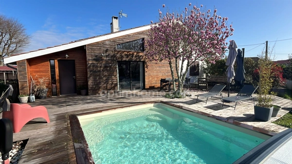 Maison Landaise rénovée avec piscine - Cestas Réjouit