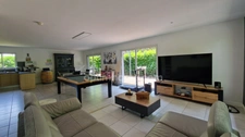SOUS OFFRE! Maison 2 pièces, piscine terrasse et garage DIAG B et A