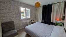 Urgent! Mutation professionnelle: A vendre Maison de 150m2 avec garage, piscine et dépendance.