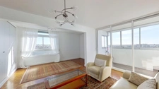 Appartement 3/4 pièces – 87 m² – 12e étage – Vue imprenable – Loggia – Quartier des Coutures