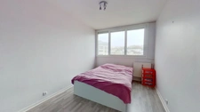Exclusivité Optimhome – Appartement 4 pièces lumineux à 3 minutes du métro Gallieni