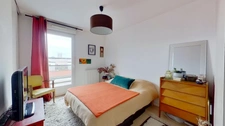 Duplex familial avec terrasse et balcons – Aux portes de Paris