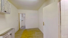Appartement 2 pièces avec cave Métro Robespierre proche Vincennes
