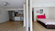 Appartement 4 pièces avec cour et parking