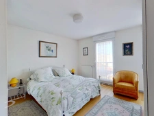 EXCLUSIVITÉ – 3/4 pièces lumineux avec balcon – Quartier des Coutures / Métro Robespierre